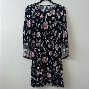 Old Navy Floral Black Dress size medium